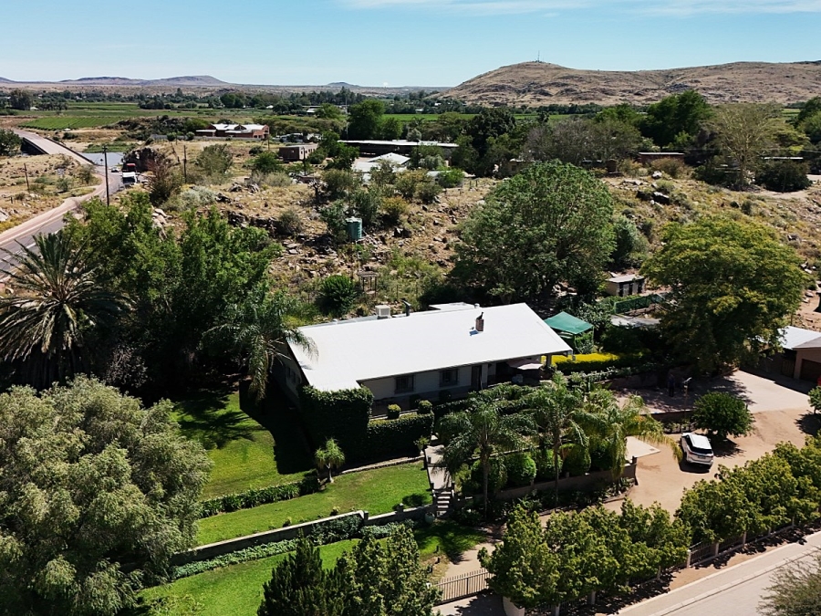 Commercial Property for Sale in Rooikopeiland Northern Cape